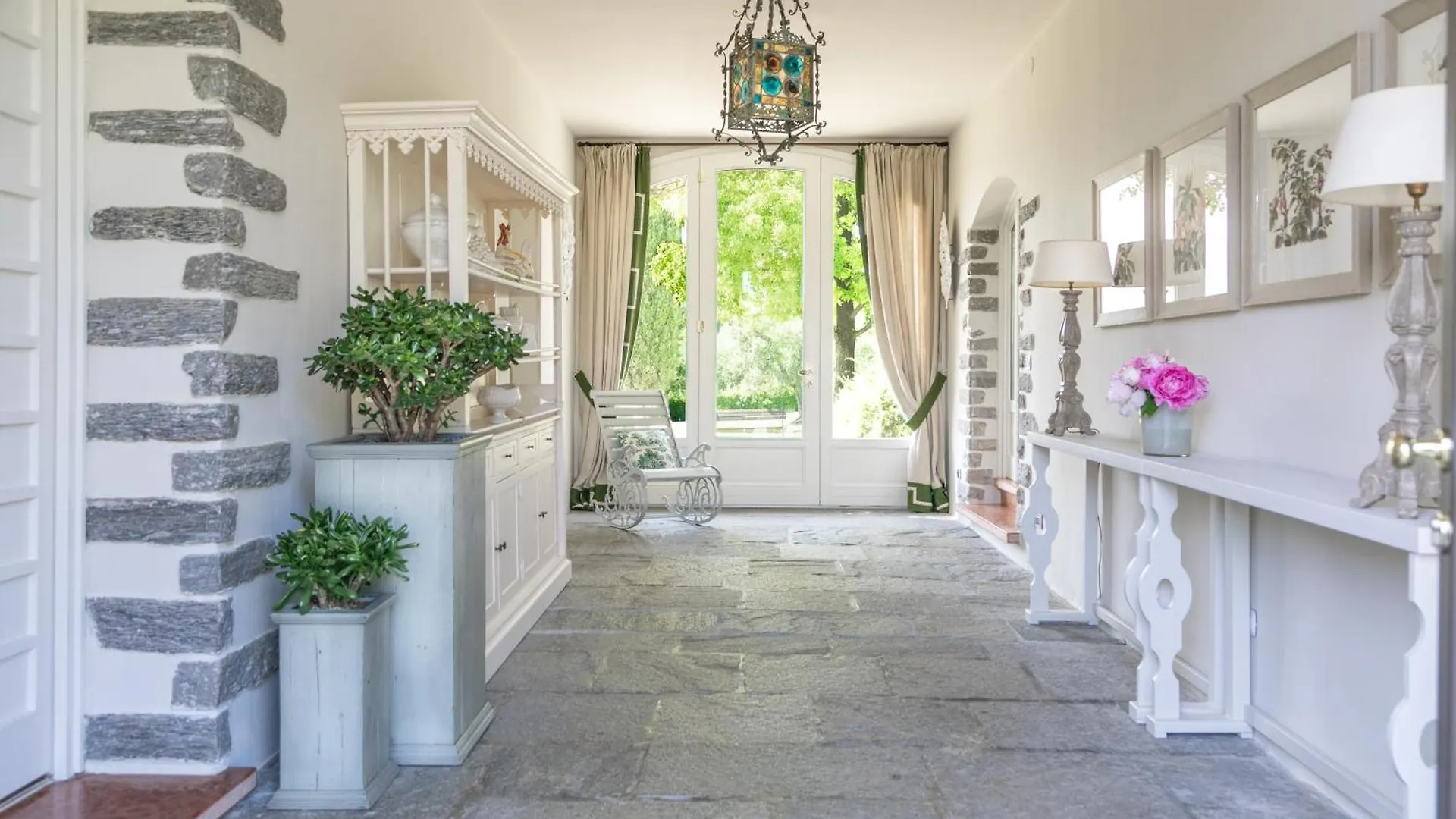 בית נופש סן פליס דל בנאקו Poderi La Rocchetta Luxury Villa On The Hills Of Lake Garda איטליה